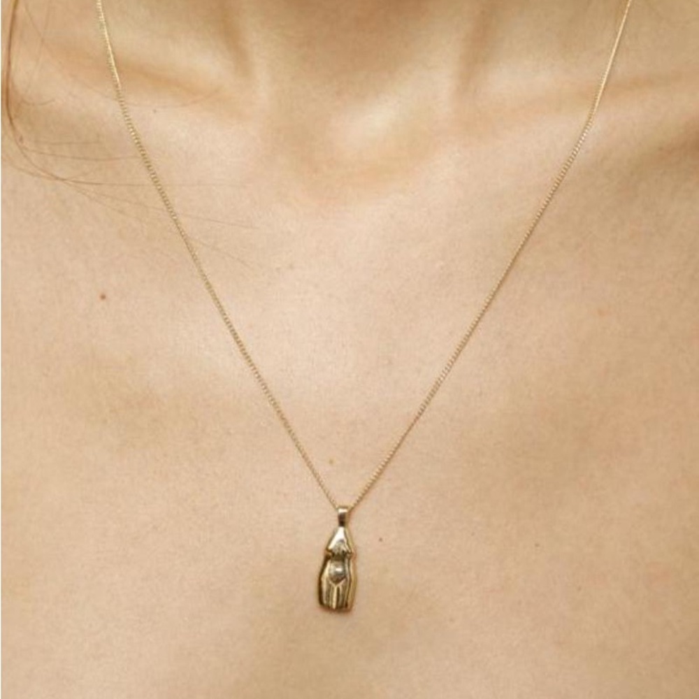 Wolf Circus x Rachel Saunders Woman Vase Necklace